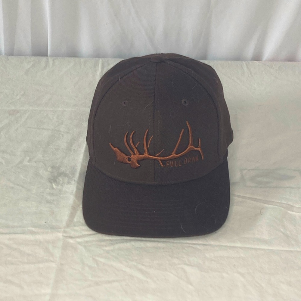 Brown Full draw flex fit hat
